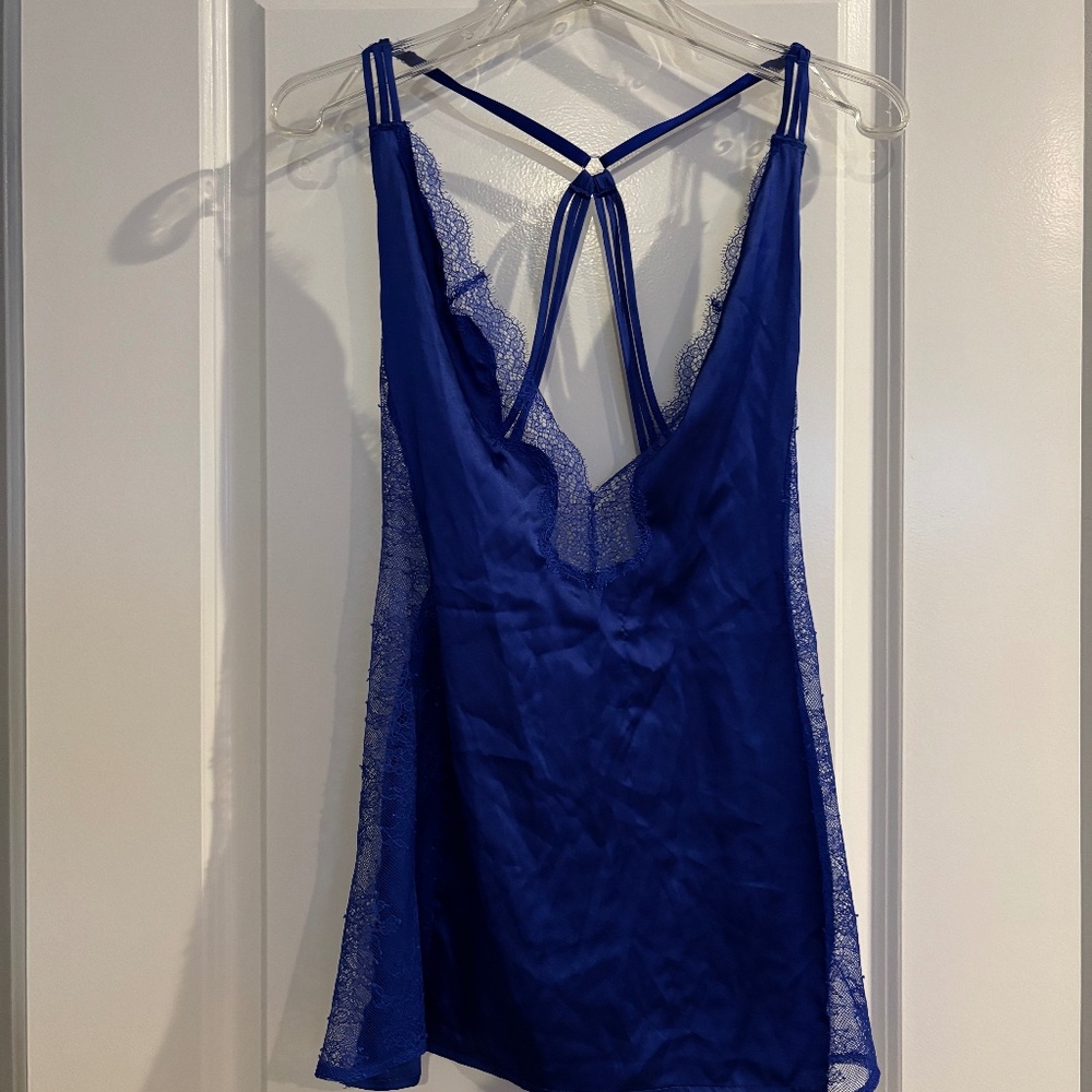 Lace slip